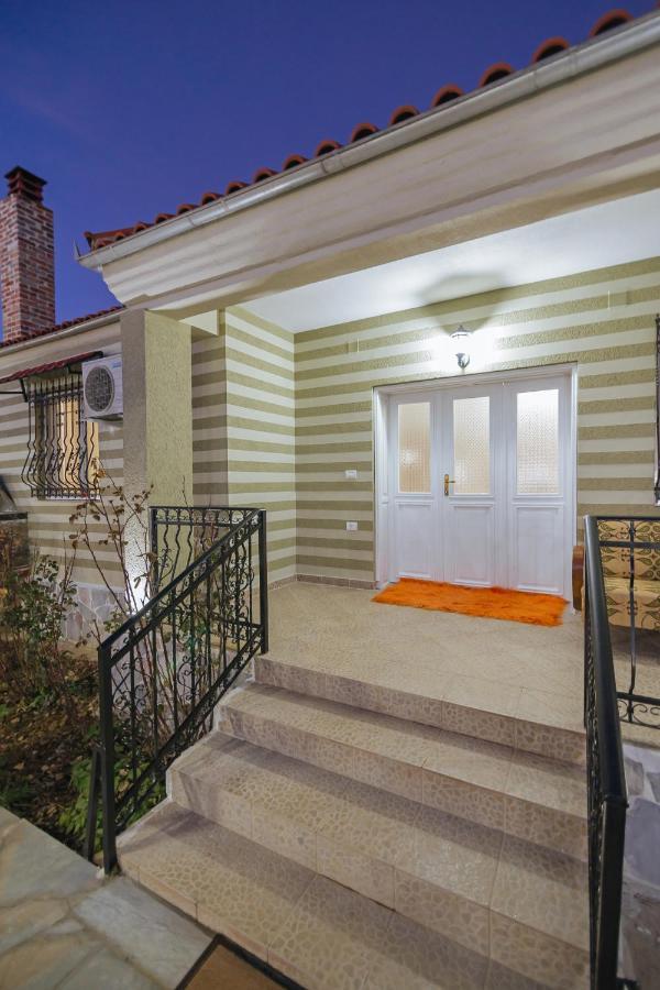Lodge 1 Korce